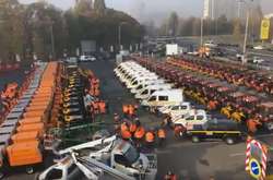 На виставці понад 230 одиниць спецмашин