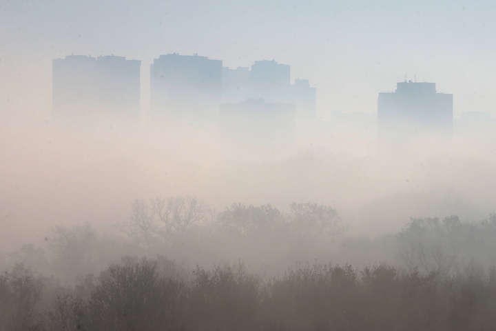 Чечоткін закликав українців не панікувати через густі тумани