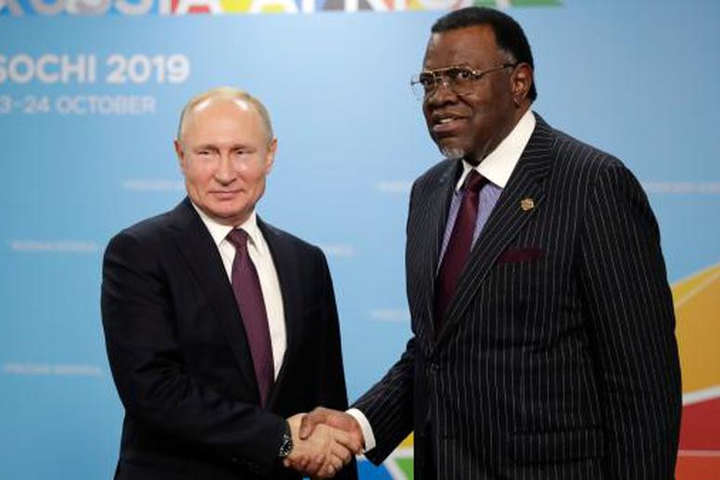 Россия решила задружить с африканцами, чтобы создать могучий кулак против США?