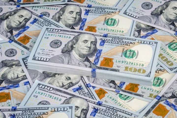 Долар почав стрімко дорожчати: курс валют на 25 жовтня
