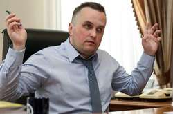 Назар Холодницький заявивв, що станом на 24 жовтня у САП ще немає прізвищ осіб, яким можна було б оголосити підозру