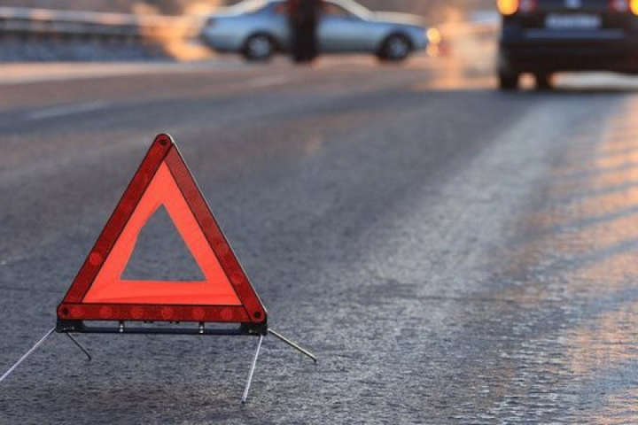 На Луганщині чоловік збив пішоходів: загинув трирічний хлопчик 
