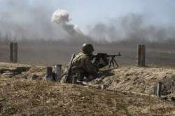 Проросійські бойовики обстріляли позиції ЗСУ біля Новолуганського і Хутора Вільного