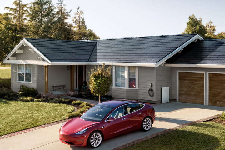 Tesla представила нове покоління сонячних панелей для дахів будинків