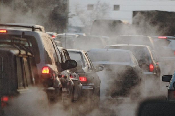 У ДСНС поінформували щодо стану забруднення повітря на території України