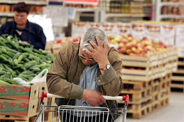 Українці хочуть, аби Зеленський створив «спецорган» для контролю цін на продукти