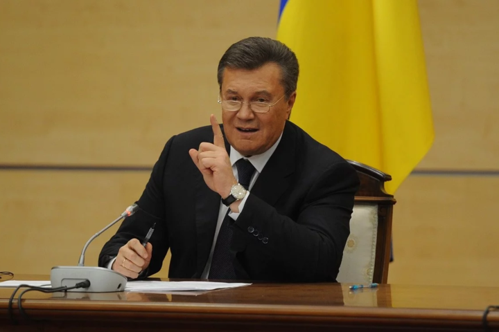 Конституційний суд розгляне законність позбавлення Януковича звання президента 
