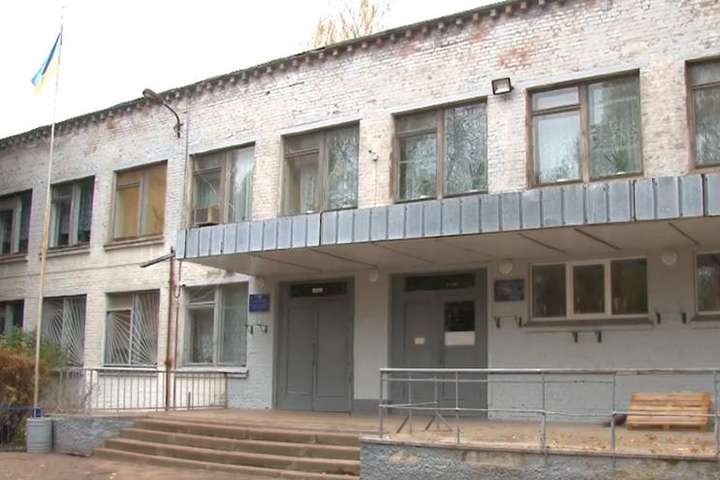 У Чернігові призупинили навчання у школі, де стався спалах гепатиту