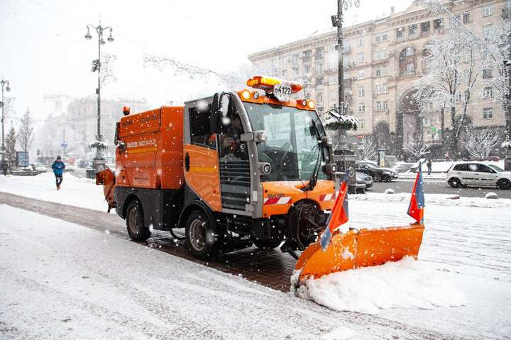 Київська влада заявила про стовідсоткову готовність до снігопадів