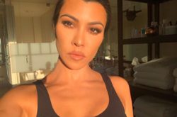 Сестричка Кардашьян превратилась в ангела Victoria's Secret: поклонники без ума от красотки