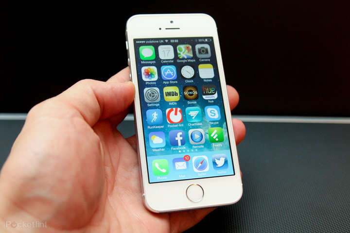 Власники iPhone 5s можуть втратити дані через кілька днів