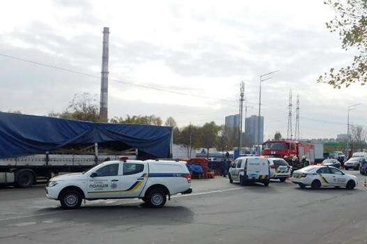 Поліція затримала іноземця, який «замінував» вантажівку на київському ринку