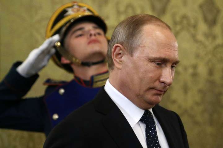 КДБ таких любить. Росіянам показали характеристику органів безпеки на молодого Путіна