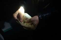 На Київщині п’яний водій намагався відкупитися від патрульних 