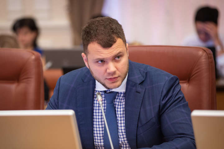 Міністр інфраструктури: Росія має виплатити репарації після деокупації Донбасу