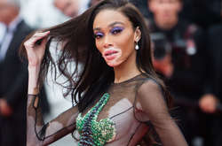 Винни Харлоу на Хэллоуин повторила образ Мэрилин Монро