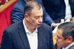 «Заарештований» Радою Дубневич сьогодні прийшов на роботу (фото)