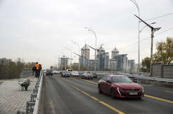 Міст Метро через Русанівську протоку відкрили після довготривалого ремонту (фото)