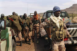 У Малі внаслідок нападу на військовий об’єкт загинули понад 50 солдатів