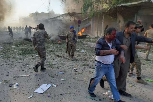 Потужний вибух прогримів на базарі сирійського міста – 13 загиблих (фото)