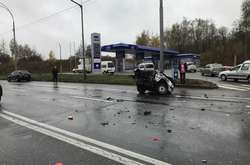 В Киеве произошло жуткое ДТП. Авто разорвало на части вместе с пассажирами (фото, видео)