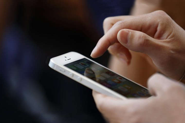 Apple отключит интернет на старых iPhone