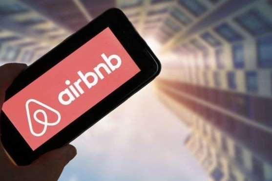 Сервіс оренди житла Airbnb тепер доступний українською