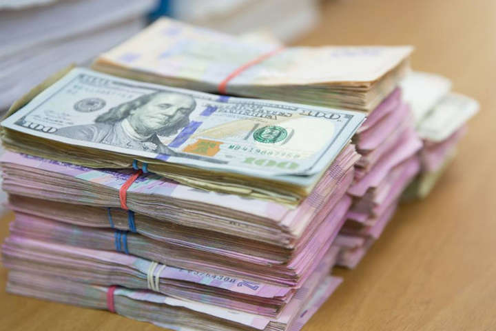 В Україні дорожчає долар: курс валют на 5 листопада