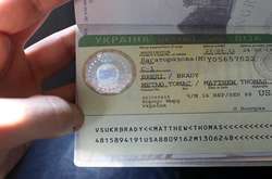 Візова політика: з якими проблемами стикаються іноземці, які хочуть потрапити до України 
