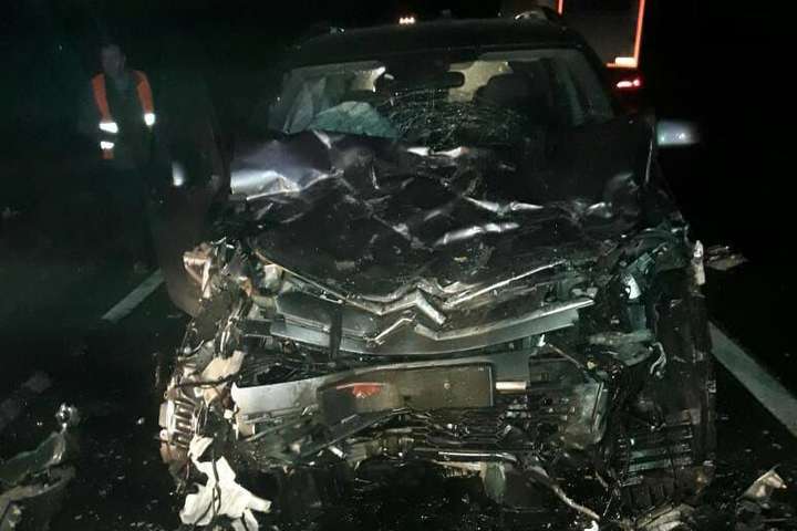 На Львовщине столкнулись два автомобиля - трое погибших