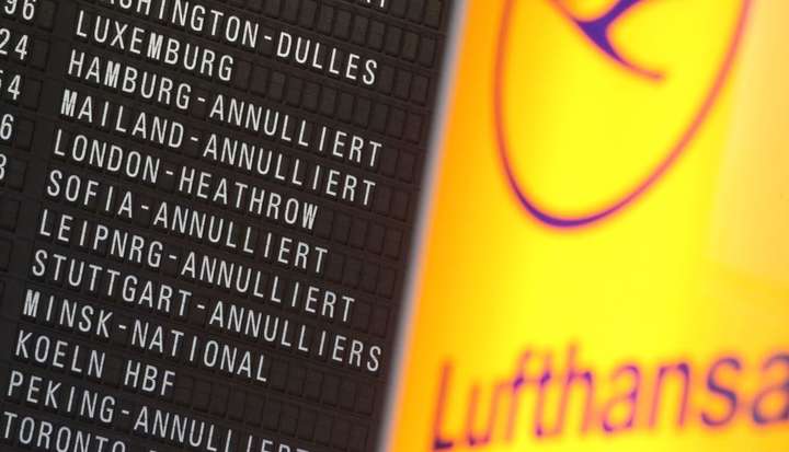 Lufthansa скасовує 1300 рейсів через страйк співробітників