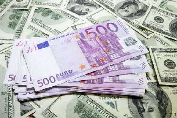 В Україні дешевшають долар і євро: курс валют на 7 листопада