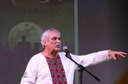 Відомий письменник розказав, чого бракує міністру, який не радить читати книжки 