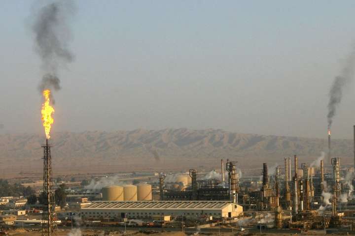 У Сирії на нафтопереробному заводі стався вибух: є жертви