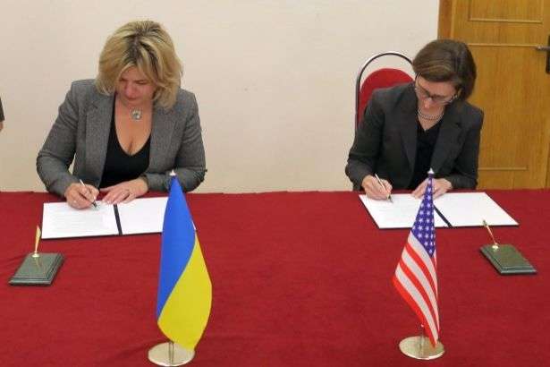 Україна і США підписали протокол про оборонне співробітництво