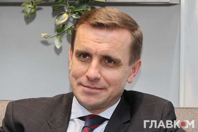 Єлісєєв подав заяву про звільнення з МЗС