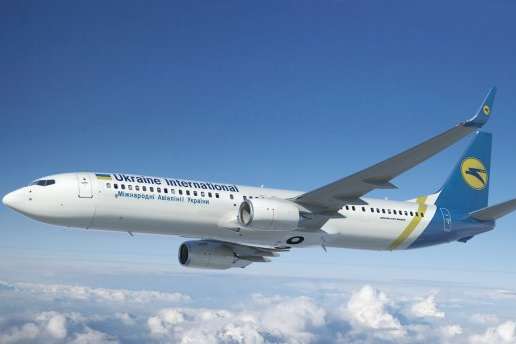 Українська авіакомпанія припиняє рейси з Києва до Кракова і Бангкока 