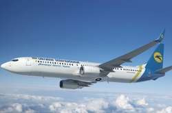 Українська авіакомпанія припиняє рейси з Києва до Кракова і Бангкока 