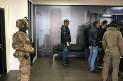 Відбуваються обшуки в офісі адвокатського об’єднання