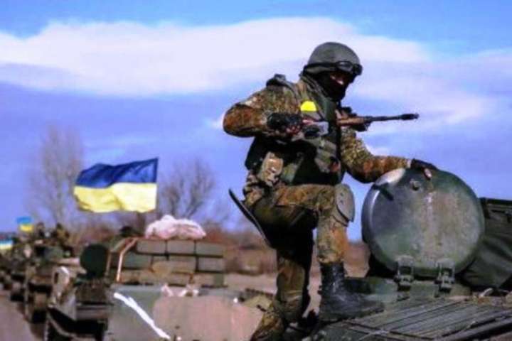 Терористи на Донбасі чотири рази обстріляли українських воїнів