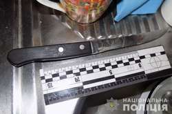 Поліцейські вилучили знаряддя злочину - ніж