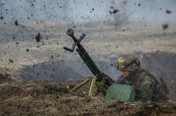 Доба на Донбасі: 11 обстрілів, четверо поранених