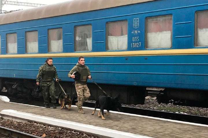 Укрзалізниця повідомила про мінування потягу «Харків – Київ»
