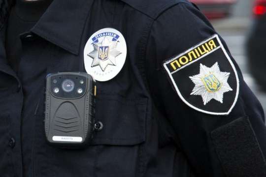 Невідомі пограбували будинок адвоката на Київщині та побили членів його сім'ї 