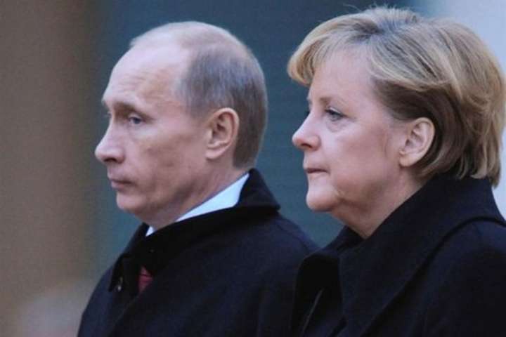 Путин обсудил с Меркель войну в Украине