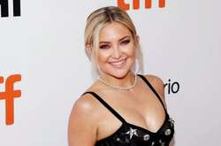  40-летняя Кейт Хадсон гордится своей фигурой 
 instagram.com/katehudson 
  