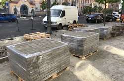  Київавтодор ремонтуватиме покриття з бруківки 