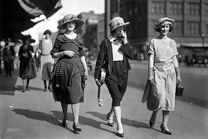 Як одягалися модниці і красуні 1920-х років. Добірка ефектних ретрофото