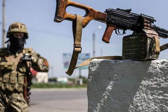 Окупанти на Донбасі активізувались: поповнюють боєкомплект передових підрозділів