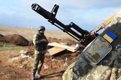 Окупанти сім разів обстріляли позиції українських військових на Донбасі 